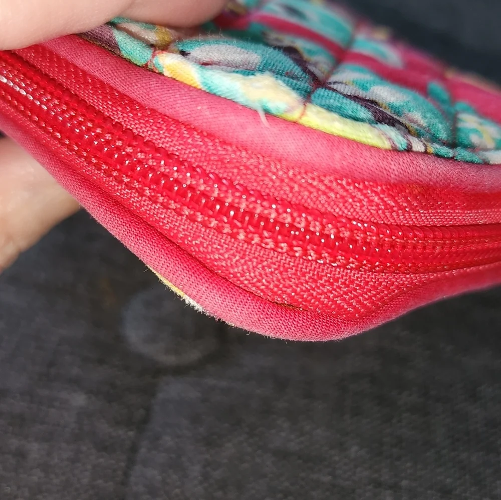 Preowned Vera Bradley‎ Georgia RFID wallet